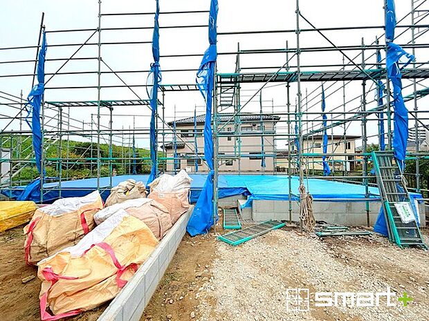 〜ご家族を守る「耐震等級3」〜 ・住宅性能評価において「耐震等級3」を取得。地震に強い家であることが証明されております。 ・倒壊の恐れが低くなりますので、地震保険が半額になるメリットも。