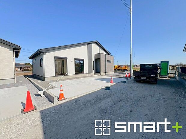 ~資金計画もお任せください~ ・ご見学はもちろん、住宅ローンなど資金面のご相談だけでもお気軽にどうぞ。 ・プロのアドバイザーがお客様にとって最適なプランをご提案させていただきます。