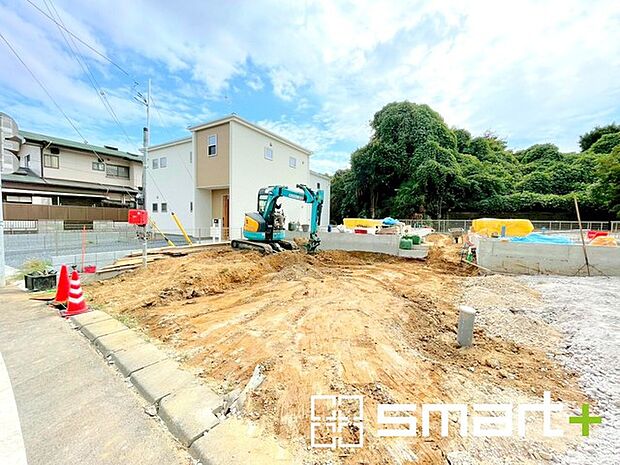 〜風にも強い強靭な建物〜 ・住宅性能評価において「耐風等級2」を取得。 ・大型の台風など暴風にも耐える、強靭な建物となっております。 