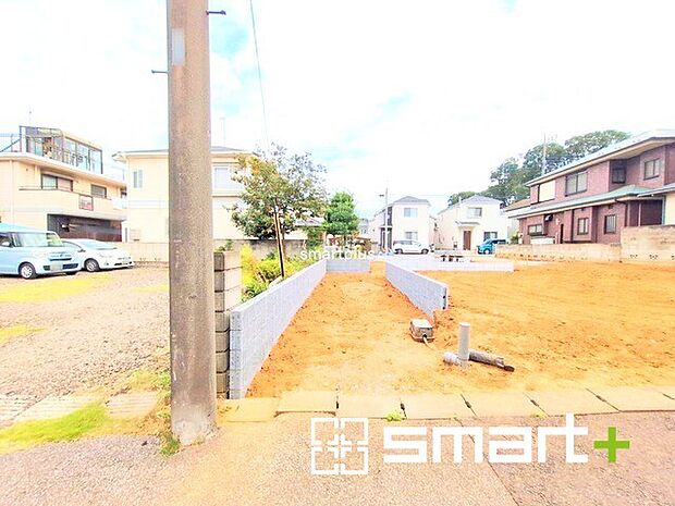 〜「ＩＤＳ」工法を採用〜 ・ＩＤＳ工法を採用し、スケルトンインフィル住宅となっております。 ・部屋の壁を取り除く事ができるので、ご家族の状況に応じて間取り変更が可能です。　 