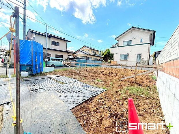 〜完成物件もご案内可能〜 ・ご案内時には実際の立地に加え、同メーカー・同仕様の完成物件もご案内可能です。 ・ぜひ現地と建物をご覧いただき、具体的にイメージしてみてくださいませ。 