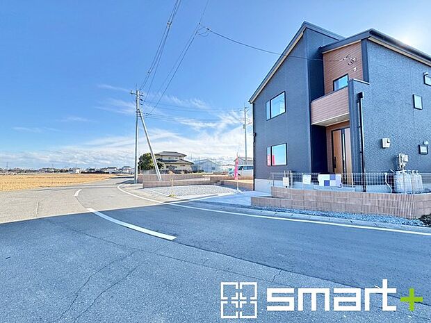 〜資金計画もお任せください〜 ・ご見学はもちろん、住宅ローンなど資金面のご相談だけでもお気軽にどうぞ。 ・プロのアドバイザーがお客様にとって最適なプランをご提案させていただきます。 