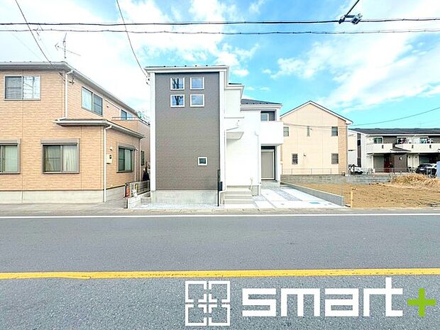 ~「IDS」工法を採用~ ・IDS工法を採用し、スケルトンインフィル住宅となっております。 ・部屋の壁を取り除く事ができるので、ご家族の状況に応じて間取り変更が可能です。