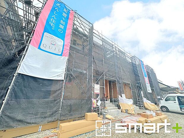 〜風にも強い強靭な建物〜 ・住宅性能評価において「耐風等級2」を取得。 ・大型の台風など暴風にも耐える、強靭な建物となっております。 