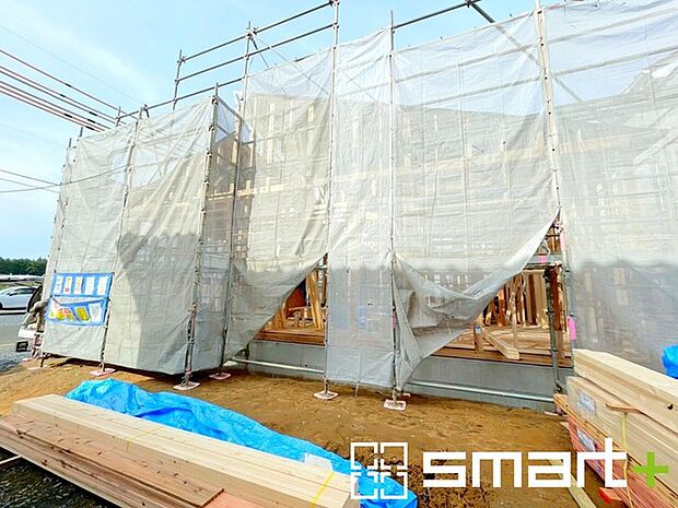 〜完成物件もご案内可能〜 ・ご案内時には実際の立地に加え、同メーカー・同仕様の完成物件もご案内可能です。 ・ぜひ現地と建物をご覧いただき、具体的にイメージしてみてくださいませ。