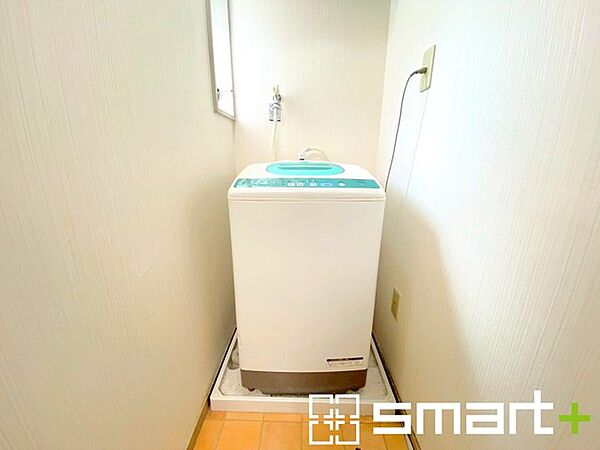 ～防水パン付き洗濯機置き場～ ・水漏れが発生した場合、床下への浸水を防いでくれます。