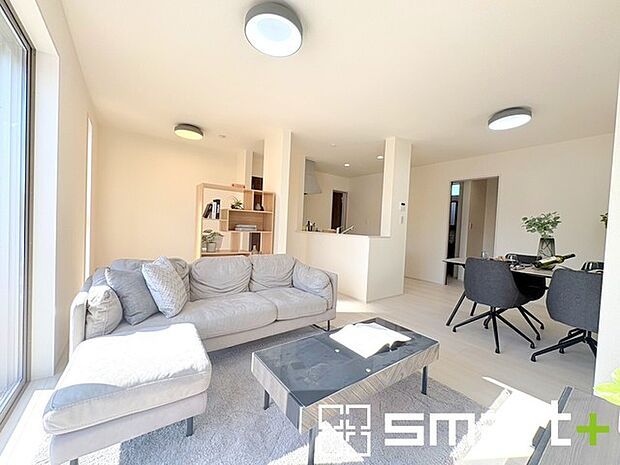 ~新規物件が誕生です~ ・皆様お待たせいたしました。古河市鴻巣に新規物件が誕生いたしました。 ・このエリアでお探しの方は、まずはお気軽にお問い合わせくださいませ。お待ちしております。