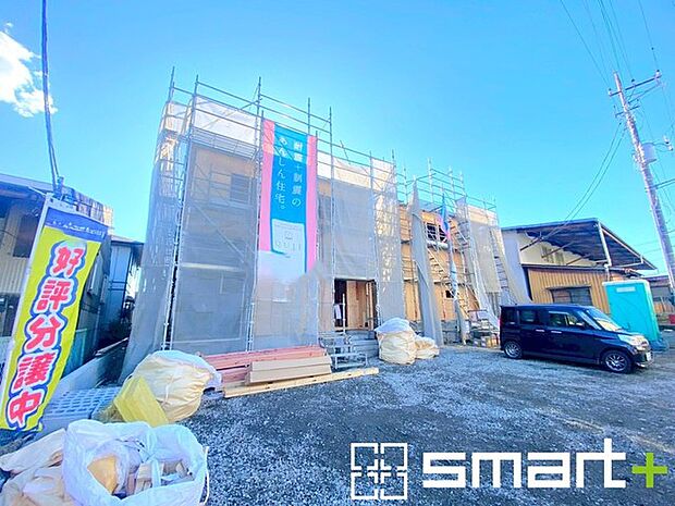 〜駐車場は2台分ご用意〜 ・駐車場は2台分ございますので、車通勤の方や複数台お持ちの方にもお勧めのお住まいです。 ・カーポートなどのオプションもお気軽にご相談くださいませ。 