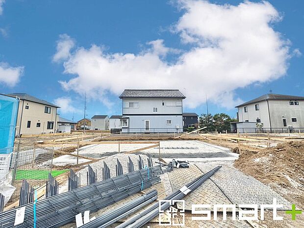 ~完成物件もご案内可能~ ・ご案内時には実際の立地に加え、同メーカー・同仕様の完成物件もご案内可能です。 ・ぜひ現地と建物をご覧いただき、具体的にイメージしてみてくださいませ。