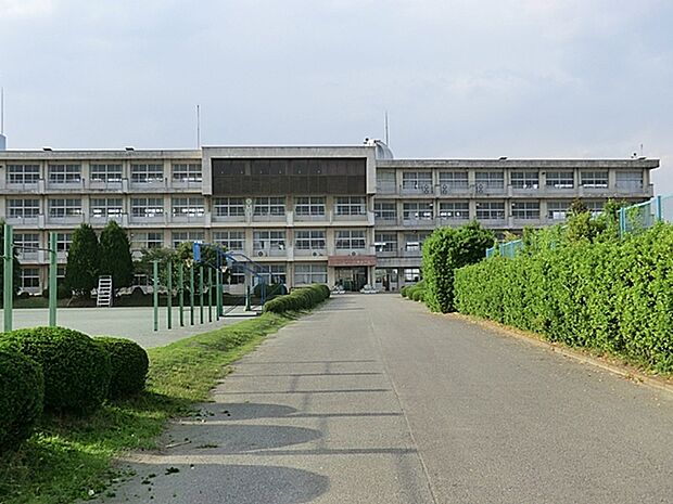 大穂中学校（1600m）