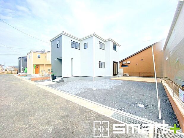 ~資金計画もお任せください~ ・ご見学はもちろん、住宅ローンなど資金面のご相談だけでもお気軽にどうぞ。 ・プロのアドバイザーがお客様にとって最適なプランをご提案させていただきます。