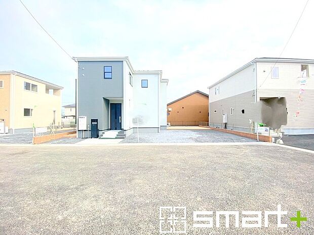 ～周辺環境もご案内いたします～ ・建物自体ももちろん大切ですが、暮らしていく上でとても大切な周辺環境。 ・ご見学時に周辺環境も併せてご案内させていただきますので、お気軽にご相談ください。 