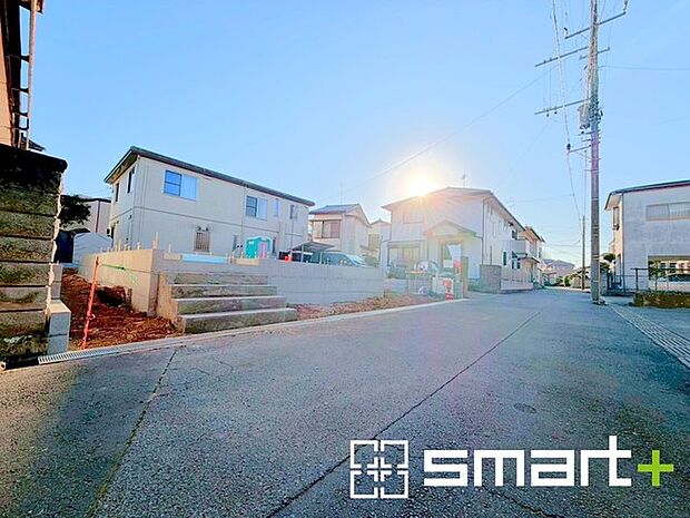 ~資金計画もお任せください~ ・ご見学はもちろん、住宅ローンなど資金面のご相談だけでもお気軽にどうぞ。 ・プロのアドバイザーがお客様にとって最適なプランをご提案させていただきます。