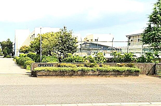 白井市立大山口中学校(2700m)