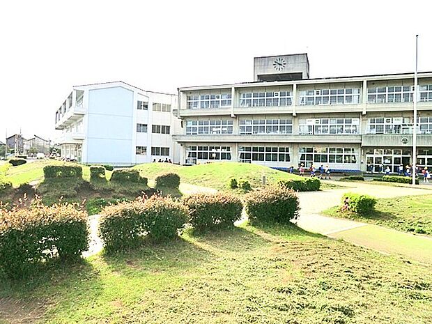 小絹小学校（1670m）