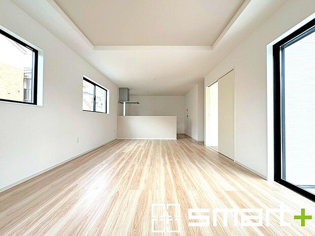 〜家具の配置がしやすい間取〜 ・ＬＤＫはリビングとダイニングの境目が分かりやすくなっており、家具の配置がしやすい造り。 ・どんなインテリアにするか考えるだけでも楽しくなりますね。 