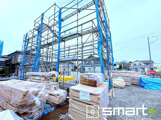 ~周辺環境もご案内いたします~ ・建物自体ももちろん大切ですが、暮らしていく上でとても大切な周辺環境。 ・ご見学時に周辺環境も併せてご案内させていただきますので、お気軽にご相談ください。 (1号棟)