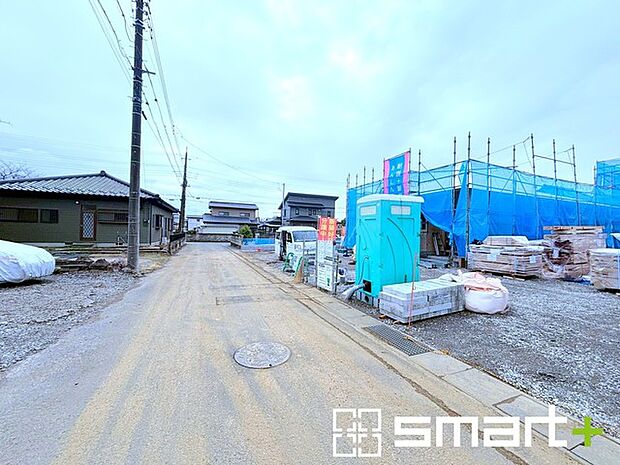 ~完成物件もご案内可能~ ・ご案内時には実際の立地に加え、同メーカー・同仕様の完成物件もご案内可能です。 ・ぜひ現地と建物をご覧いただき、具体的にイメージしてみてくださいませ。 (2号棟)