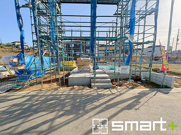 〜完成物件もご案内可能〜 ・ご案内時には実際の立地に加え、同メーカー・同仕様の完成物件もご案内可能です。 ・ぜひ現地と建物をご覧いただき、具体的にイメージしてみてくださいませ。 