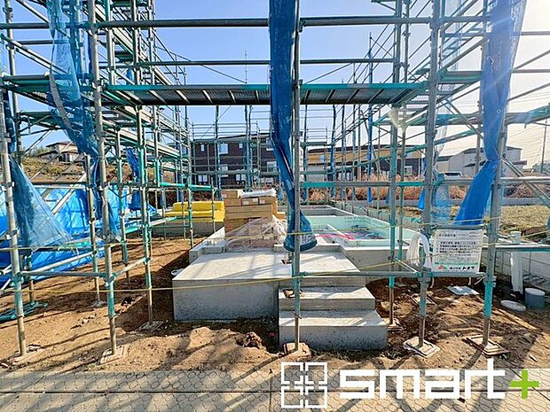 ~ご家族を守る「耐震等級3」~ ・住宅性能評価において「耐震等級3」を取得。地震に強い家であることが証明されております。 ・倒壊の恐れが低くなりますので、地震保険が半額になるメリットも。