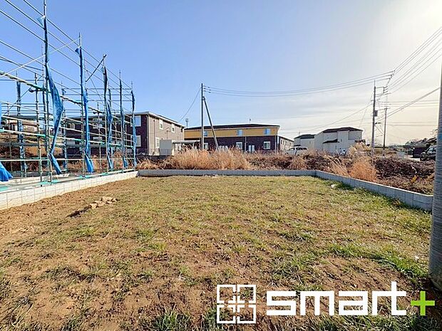 ~ご家族を守る「耐震等級3」~ ・住宅性能評価において「耐震等級3」を取得。地震に強い家であることが証明されております。 ・倒壊の恐れが低くなりますので、地震保険が半額になるメリットも。