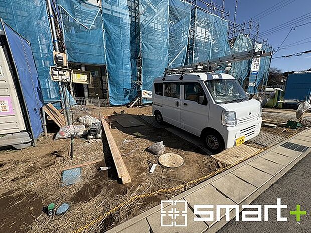 〜カースペース2台分〜 ・セカンドカーや来客時にも困らないカースペース2台分。物置や駐輪スペースなどにも利用できますね。 ・カーポートなどのオプションもお気軽にご相談くださいませ。 