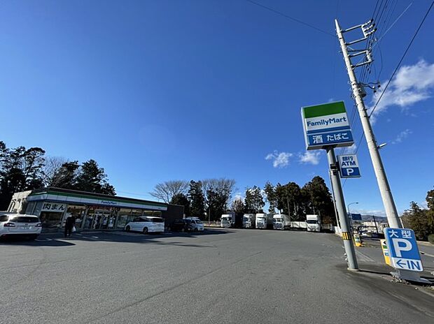 ファミリーマート土浦都和店(440m)