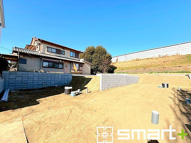 ~ご家族を守る「耐震等級3」~ ・住宅性能評価において「耐震等級3」を取得。地震に強い家であることが証明されております。 ・倒壊の恐れが低くなりますので、地震保険が半額になるメリットも。