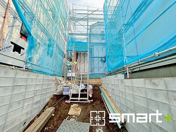 ~風にも強い強靭な建物~ ・住宅性能評価において「耐風等級2」を取得。 ・大型の台風など暴風にも耐える、強靭な建物となっております。