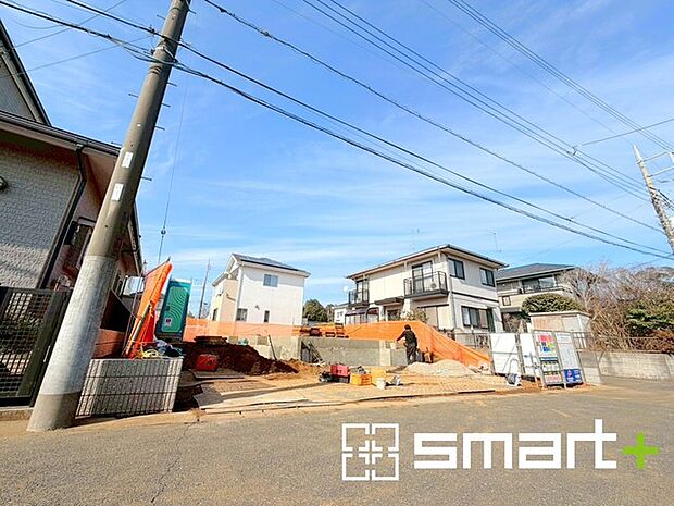 ~ご家族を守る「耐震等級3」~ ・住宅性能評価において「耐震等級3」を取得。地震に強い家であることが証明されております。 ・倒壊の恐れが低くなりますので、地震保険が半額になるメリットも。