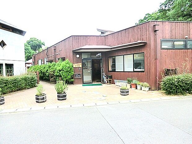 認定こども園ぶどうの木竜ケ崎幼稚園(610m)