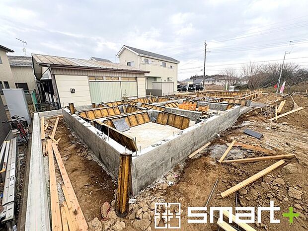 〜ご家族を守る「耐震等級3」〜 ・住宅性能評価において「耐震等級3」を取得。地震に強い家であることが証明されております。 ・倒壊の恐れが低くなりますので、地震保険が半額になるメリットも。