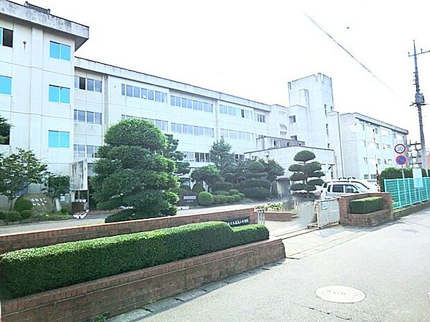 土浦第三中学校(800m)