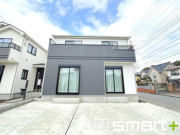 ～資金計画もお任せください～ ・ご見学はもちろん、住宅ローンなど資金面のご相談だけでもお気軽にどうぞ。 ・プロのアドバイザーがお客様にとって最適なプランをご提案させていただきます。 