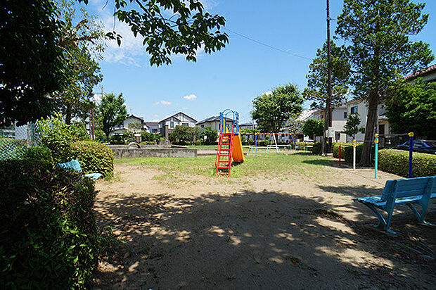 日の出町西公園(450m)