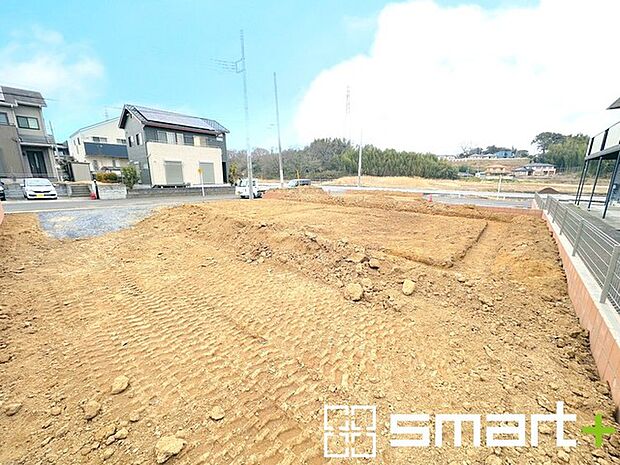 ~完成物件もご案内可能~ ・ご案内時には実際の立地に加え、同メーカー・同仕様の完成物件もご案内可能です。 ・ぜひ現地と建物をご覧いただき、具体的にイメージしてみてくださいませ。