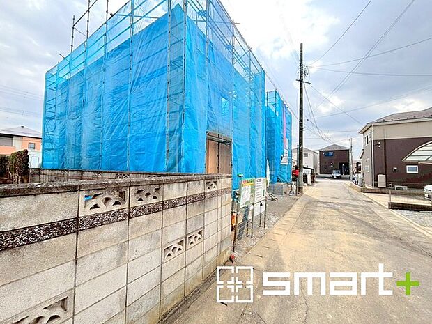 ~ご家族を守る「耐震等級3」~ ・住宅性能評価において「耐震等級3」を取得。地震に強い家であることが証明されております。 ・倒壊の恐れが低くなりますので、地震保険が半額になるメリットも。