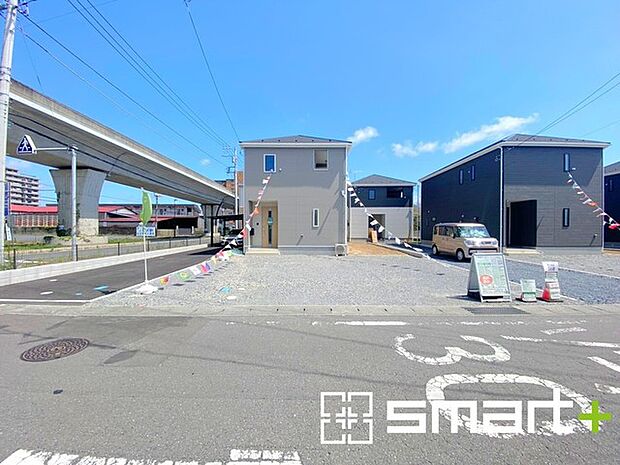 ~資金計画もお任せください~ ・ご見学はもちろん、住宅ローンなど資金面のご相談だけでもお気軽にどうぞ。 ・プロのアドバイザーがお客様にとって最適なプランをご提案させていただきます。