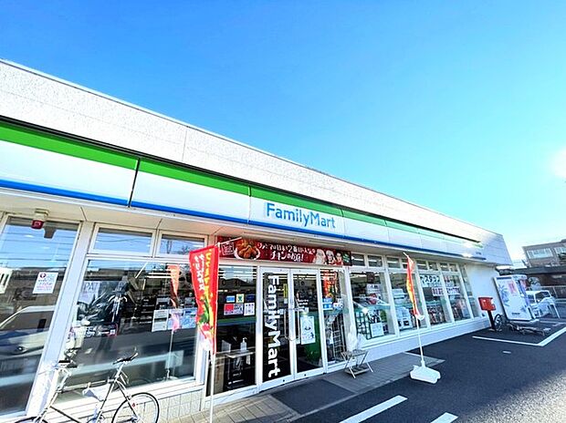 ファミリーマート土浦大手町店(550m)