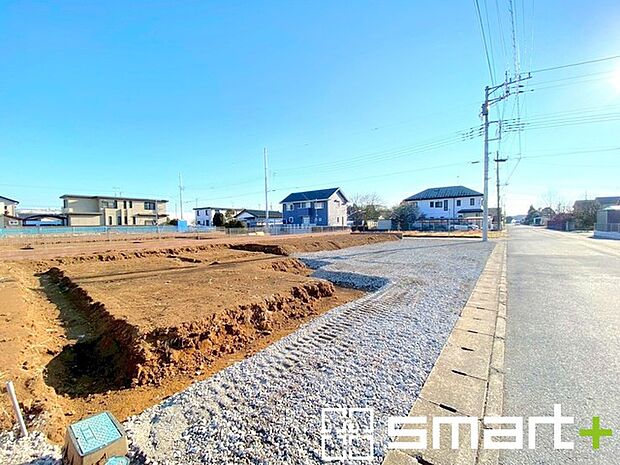 ~ご家族を守る「耐震等級3」~ ・住宅性能評価において「耐震等級3」を取得。地震に強い家であることが証明されております。 ・倒壊の恐れが低くなりますので、地震保険が半額になるメリットも。