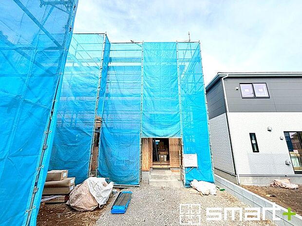 ~ご家族を守る「耐震等級3」~ ・住宅性能評価において「耐震等級3」を取得。地震に強い家であることが証明されております。 ・倒壊の恐れが低くなりますので、地震保険が半額になるメリットも。