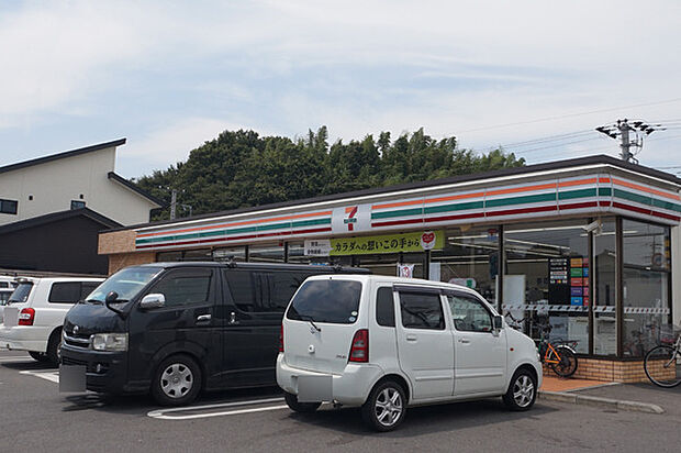 セブンイレブン取手井野1丁目(350m)