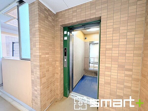 ～資金計画もお任せください～ ・ご見学はもちろん、住宅ローンなど資金面のご相談だけでもお気軽にどうぞ。 ・プロのアドバイザーがお客様にとって最適なプランをご提案させていただきます。