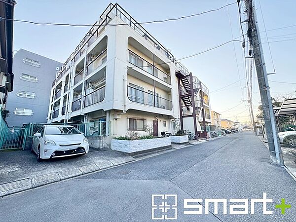 ～資金計画もお任せください～ ・ご見学はもちろん、住宅ローンなど資金面のご相談だけでもお気軽にどうぞ。 ・プロのアドバイザーがお客様にとって最適なプランをご提案させていただきます。