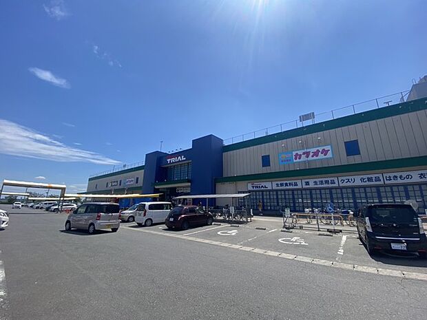 メガセンタートライアル 石下店.(400m)