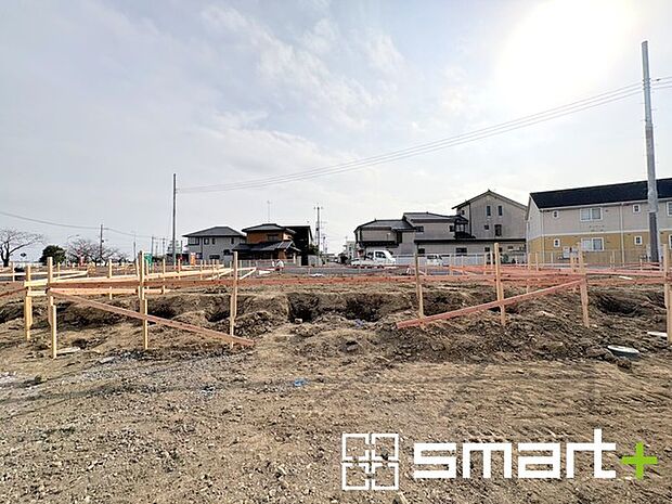 ～ご家族を守る「耐震等級3」～ ・住宅性能評価において「耐震等級3」を取得。地震に強い家であることが証明されております。 ・倒壊の恐れが低くなりますので、地震保険が半額になるメリットも。 