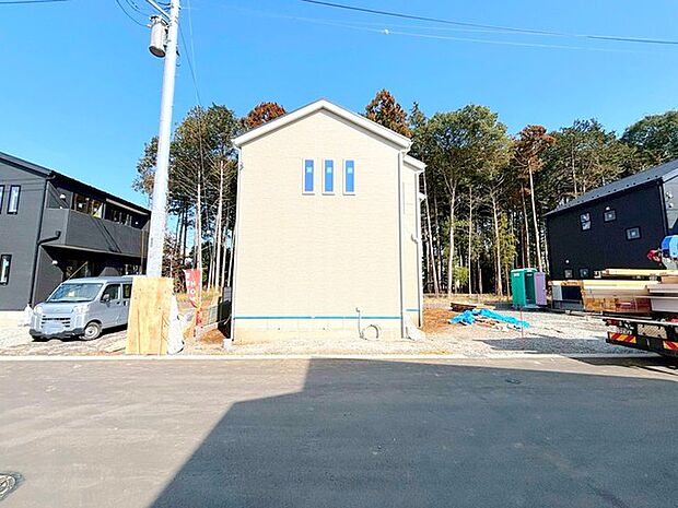 ～資金計画もお任せください～ ・ご見学はもちろん、住宅ローンなど資金面のご相談だけでもお気軽にどうぞ。 ・プロのアドバイザーがお客様にとって最適なプランをご提案させていただきます。 