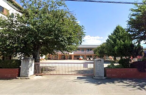 認定こども園　中央幼稚園（1400m）