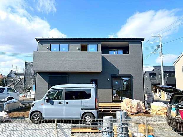 ～完成物件もご案内可能～ ・ご案内時には実際の立地に加え、同メーカー・同仕様の完成物件もご案内可能です。 ・ぜひ現地と建物をご覧いただき、具体的にイメージしてみてくださいませ。 