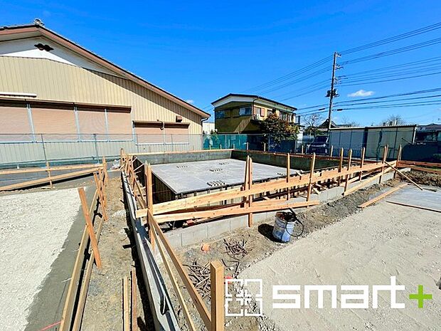 ~ご家族を守る「耐震等級3」~ ・住宅性能評価において「耐震等級3」を取得。地震に強い家であることが証明されております。 ・倒壊の恐れが低くなりますので、地震保険が半額になるメリットも。